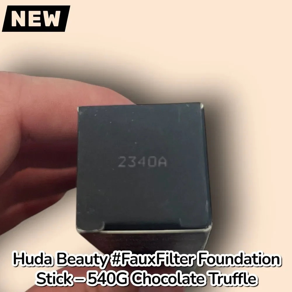 New Huda Beauty #FauxFilter Skin Finish Buildable Coverage Foundation Stick – 54